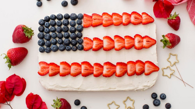 Easy 4th of July American Flag Sheet Cake